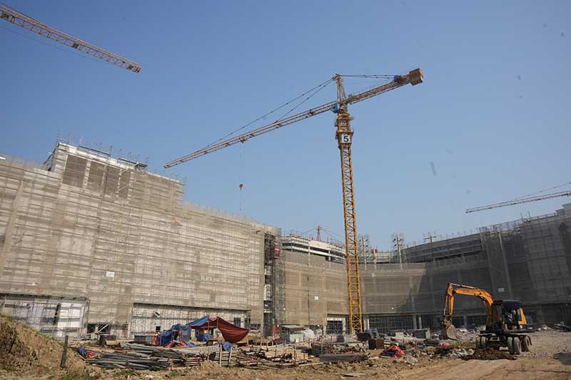 Đẩy nhanh tiến độ xây dựng, hoàn thiện Trung tâm thương mại Aeon Mall Huế đưa vào sử dụng vào tháng 9/2024